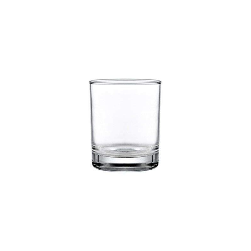 1 Whiskey glass