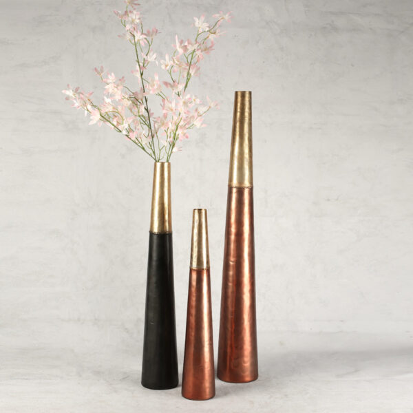 Aluminium Tall Slim Taper Vase (S)