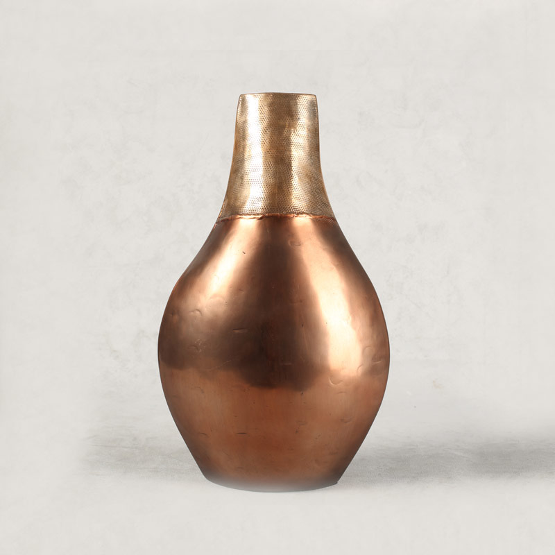 944884 Aluminium eye bottle Vase