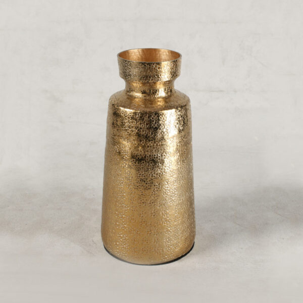 Round Nozzle Top Vase