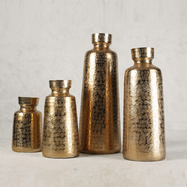 Round Nozzle Top Vase