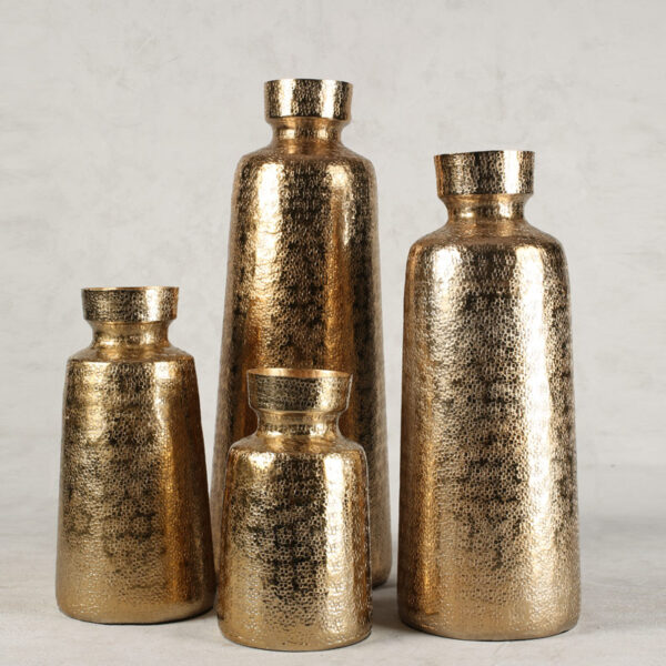 Round Nozzle Top Vase