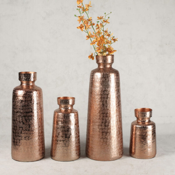 Round Nozzle Top Vase